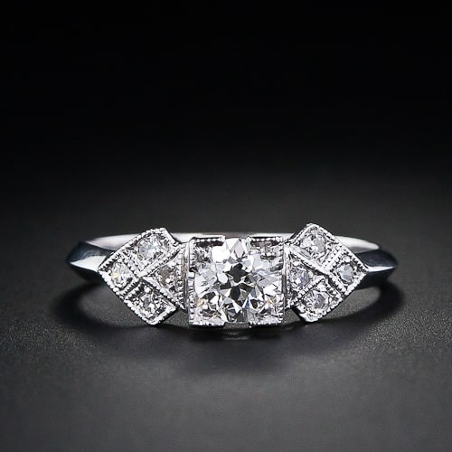 Art Deco Diamond Engagement Ring.