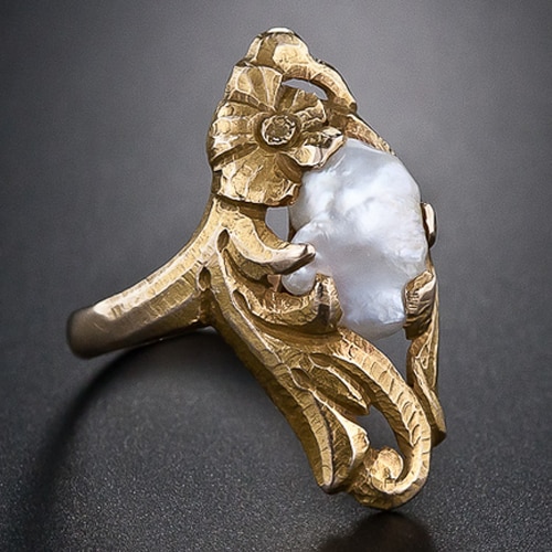 Art Nouveau Freshwater Pearl Ring.