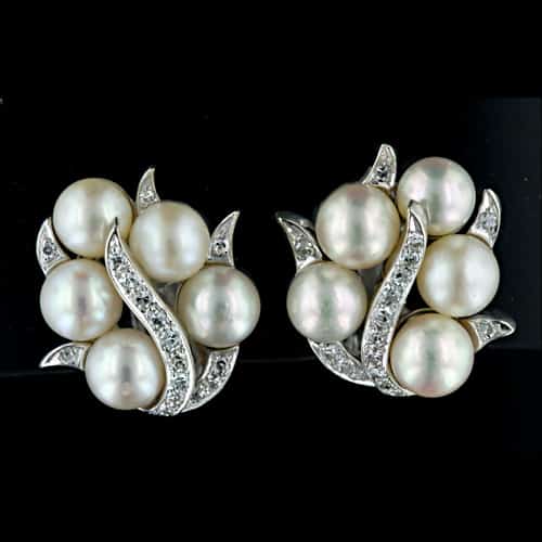 Cultured Pearl Earrings.