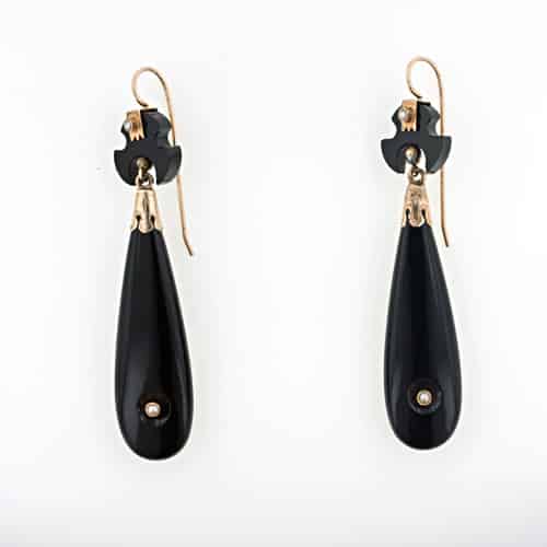 Tapered Drop Earring.