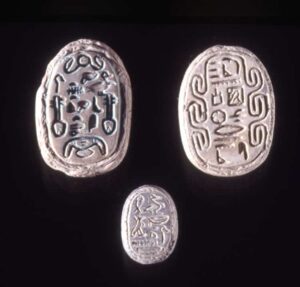 Middle Kingdom Scarab Seal in Steatite. © Trustees of the British Museum.