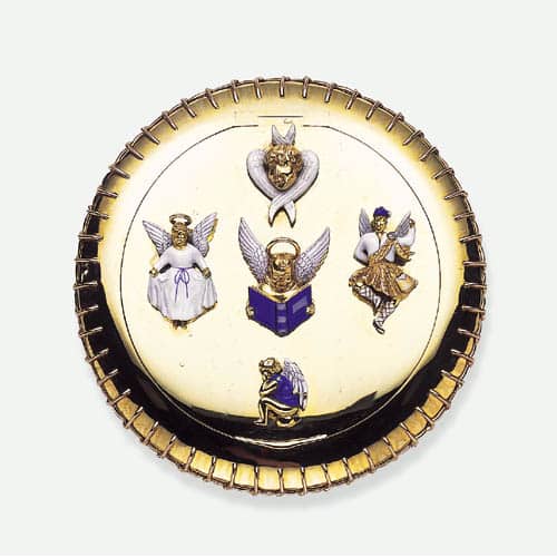 Flato Angelic Compact, c.1945. Photo Courtesy of Christie’s.