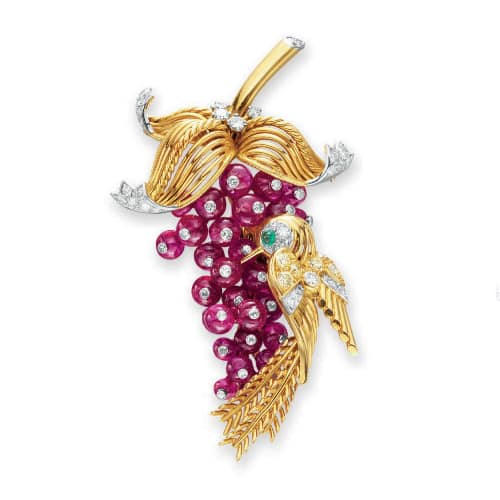 Marchak Ruby Berries and Gold Hummingbird Brooch. Photo Courtesy of Christie's.