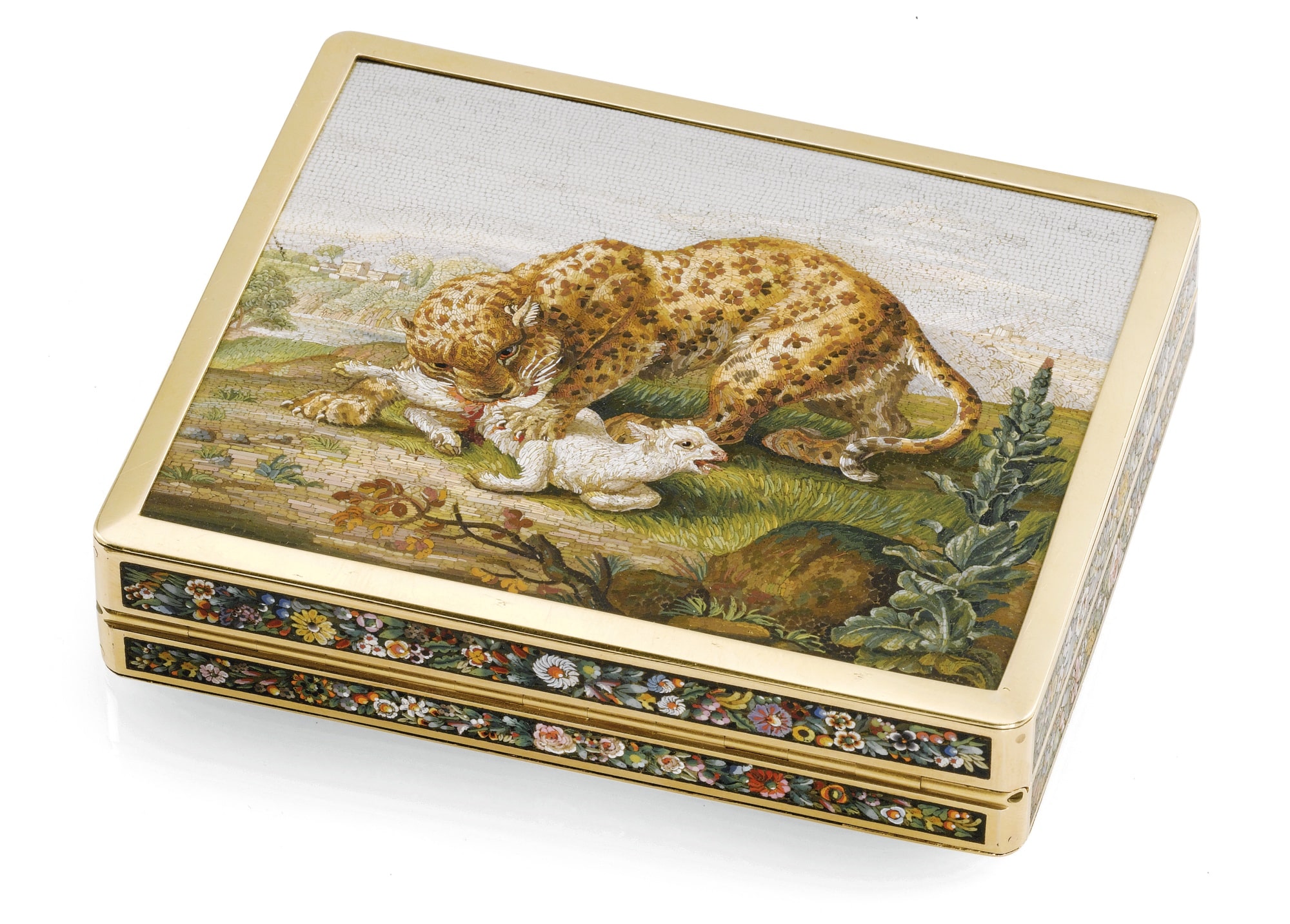 Reverse of Micromosaic Snuff Box. Photo Courtesy of Sotheby’s.