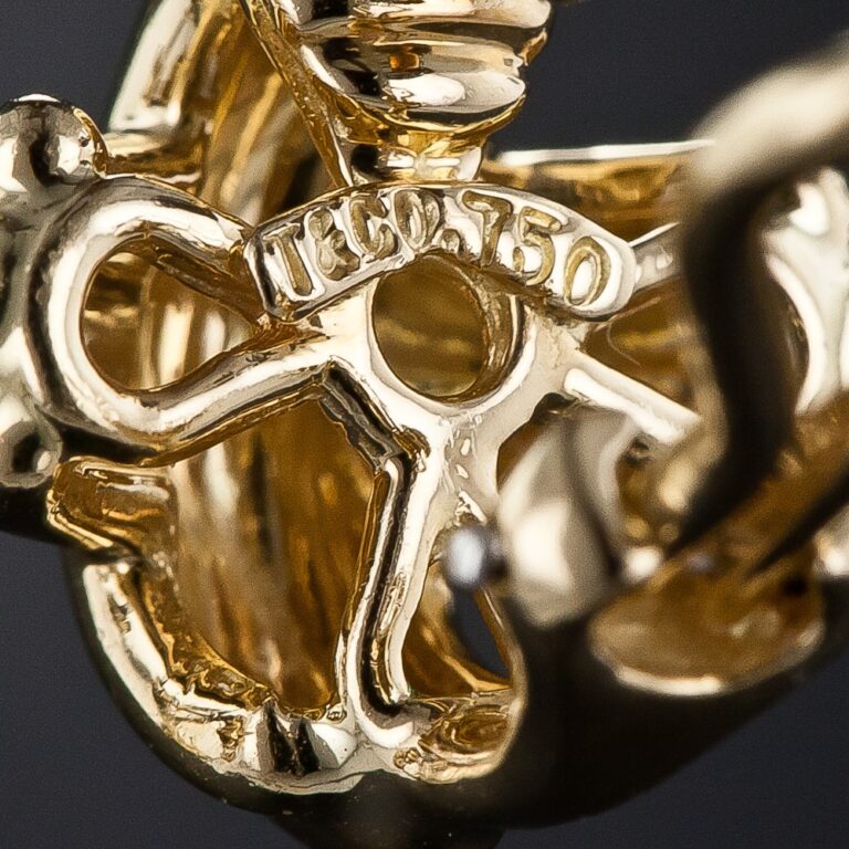 Antique shop tiffany jewelry