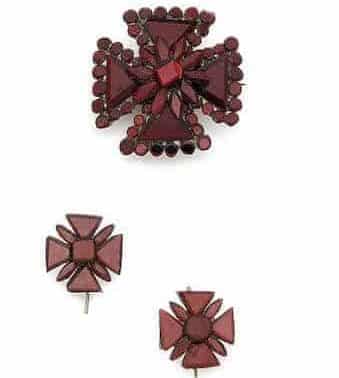 Red Vauxhall Glass Maltese Cross Brooch and Earring Suite, c.1825