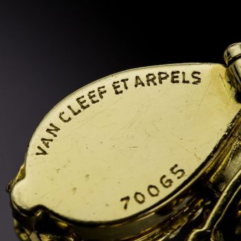 Van Cleef & Arpels Maker’s Mark.