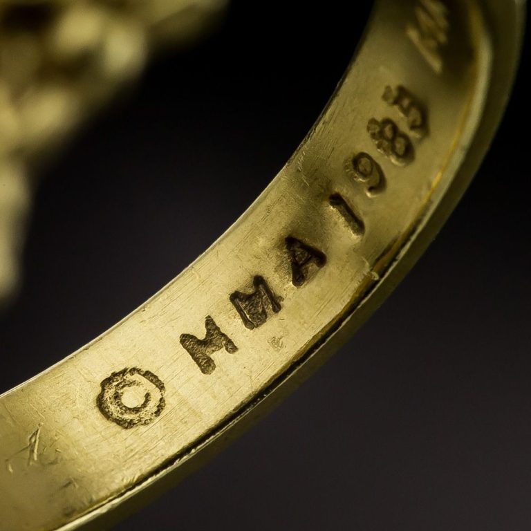 Metropolitan Museum of Art Maker’s Mark.