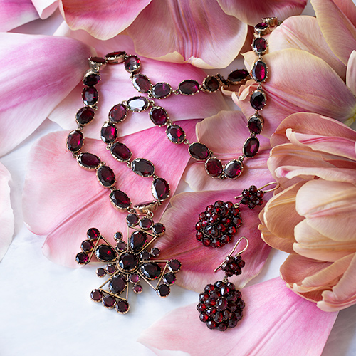 Garnet Blog Featured Image.