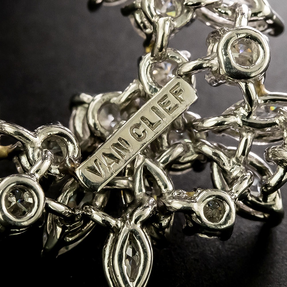 Van Clief Jewelers, Inc, Elwood G.