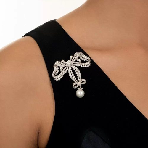Edwardian-Style Diamond and Pearl Pendant/Brooch. Edwardian-Style Diamond and Pearl Pendant/Brooch.