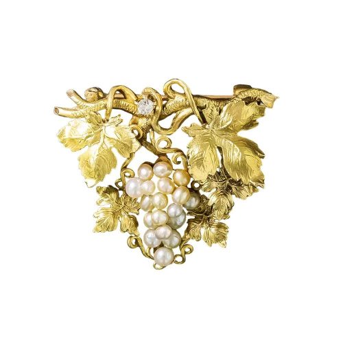 Pearl Grape Cluster Motif Brooch.