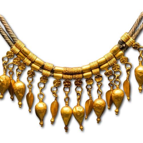 Greek Amphora Necklace, 360 BC.