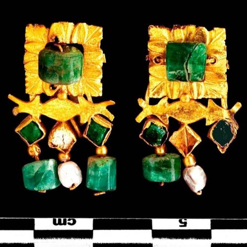 Emerald and Gold Earrings from theTreasure of Vaise