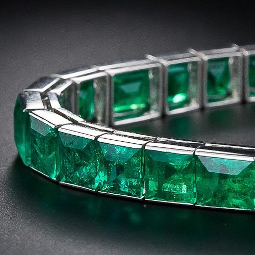 French Straight Line Emerald Bracelet.