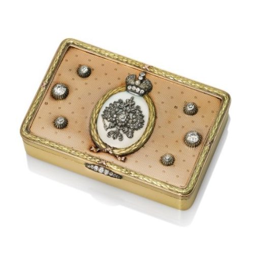 Guilloché Enamel, and Gold Presentation Snuff Box, Fabergé, Michae Perchin, c.1890. Photo Courtesy of Christie’s. Guilloché Enamel, and Gold Presentation Snuff Box, Fabergé, Michae Perchin, c.1890. Photo Courtesy of Christie's.
