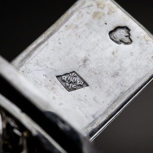 Boucheron Maker’s Mark and French “Dog’s Head” Mark Indicating Platinum. French "Dog's Head" Mark Indicating Platinum.