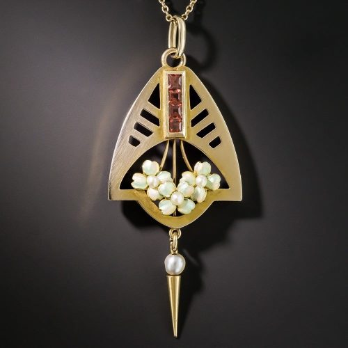 British Arts & Crafts Enamel Pendant Necklace.